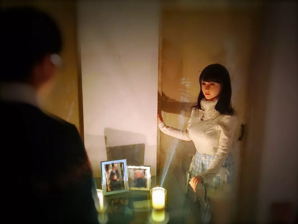 恋人の代わりはラブドール